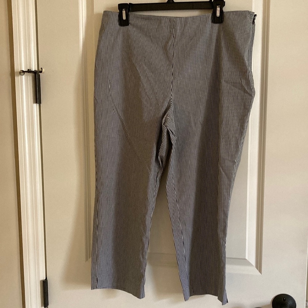 Jones New York Blk/wht checked pants